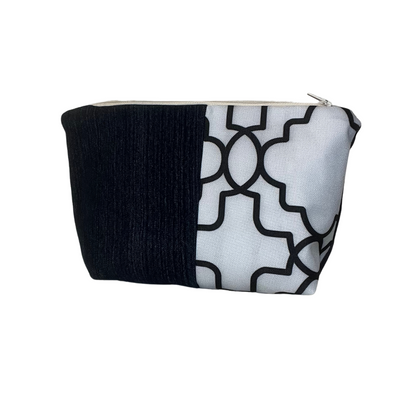 Makeup Bag (black & white)